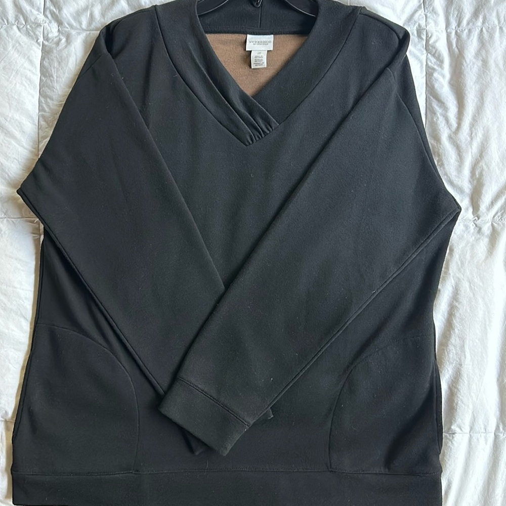 Chicos size 2 black sweater/sweatshirt